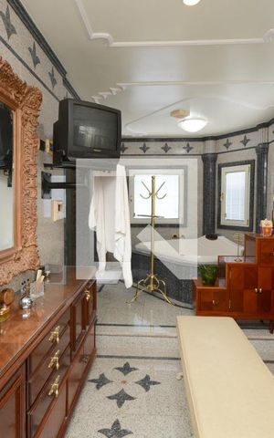 Casa à venda com 1100m², 4 quartos e 5 vagasBanheiro da Suíte master