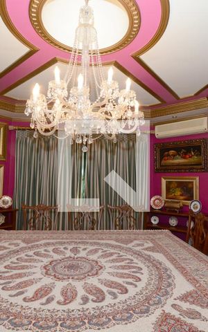 Casa à venda com 1100m², 4 quartos e 5 vagasSala de Jantar