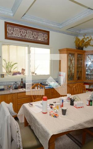 Casa à venda com 1100m², 4 quartos e 5 vagasSala de TV