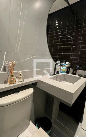 Apartamento à venda com 110m², 2 quartos e 2 vagasBanheiro da Suíte 2