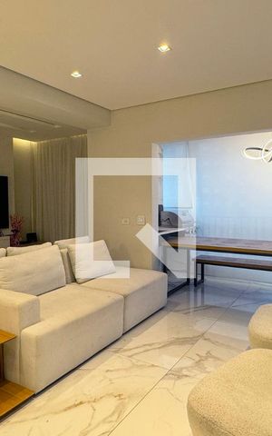 Apartamento à venda com 110m², 2 quartos e 2 vagasSala