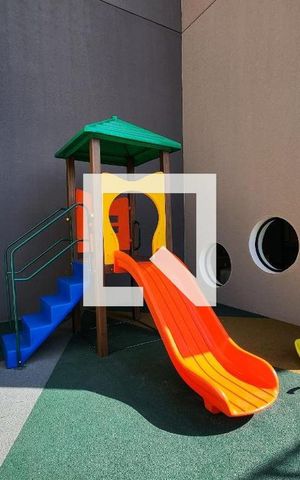 Apartamento para alugar com 55m², 2 quartos e 1 vaga Apartamento para alugar com 55m², 2 quartos e 1 vagaÁrea comum - Playground