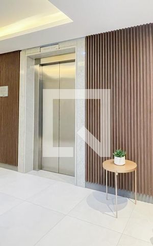 Apartamento para alugar com 55m², 2 quartos e 1 vaga Apartamento para alugar com 55m², 2 quartos e 1 vagaÁrea comum - Hall