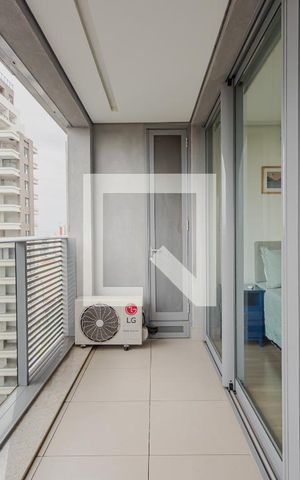 Apartamento para alugar com 41m², 1 quarto e 1 vagaVaranda