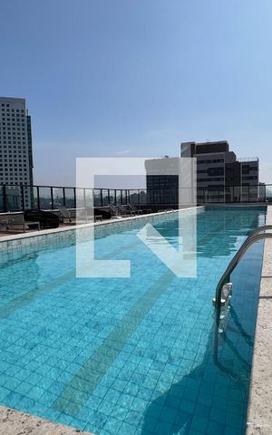 Studio para alugar com 27m², 1 quarto e sem vaga Studio para alugar com 27m², 1 quarto e sem vagaPiscina