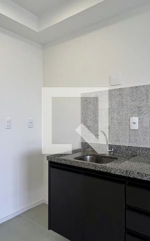Studio para alugar com 27m², 1 quarto e sem vaga Studio para alugar com 27m², 1 quarto e sem vagaCozinha