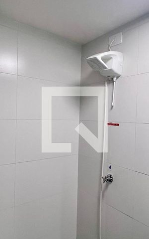 Studio para alugar com 27m², 1 quarto e sem vaga Studio para alugar com 27m², 1 quarto e sem vagaBanheiro