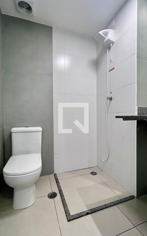 Studio para alugar com 27m², 1 quarto e sem vaga Studio para alugar com 27m², 1 quarto e sem vagaBanheiro