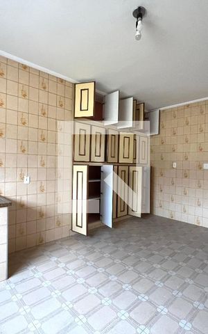 Casa para alugar com 150m², 3 quartos e sem vaga Casa para alugar com 150m², 3 quartos e sem vagaCozinha
