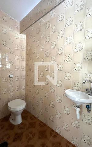 Casa para alugar com 150m², 3 quartos e sem vaga Casa para alugar com 150m², 3 quartos e sem vagaBanheiro de serviço