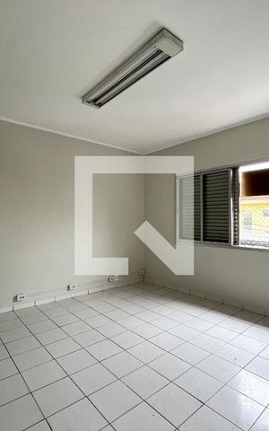 Casa para alugar com 150m², 3 quartos e sem vaga Casa para alugar com 150m², 3 quartos e sem vagaQuarto 2