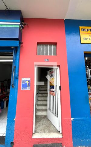 Casa para alugar com 150m², 3 quartos e sem vaga Casa para alugar com 150m², 3 quartos e sem vagaFachada