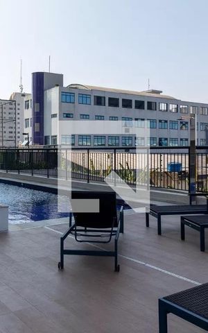 Apartamento para alugar com 67m², 2 quartos e 1 vaga Apartamento para alugar com 67m², 2 quartos e 1 vagaÁrea comum - Piscina
