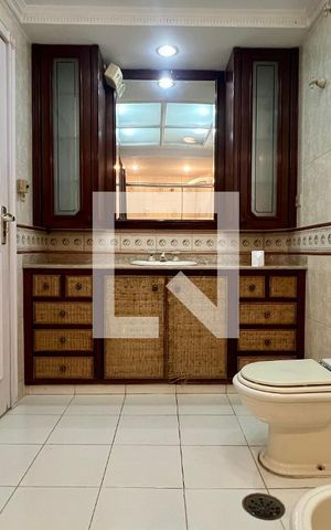Apartamento para alugar com 118m², 2 quartos e 2 vagas Apartamento para alugar com 118m², 2 quartos e 2 vagasBanheiro