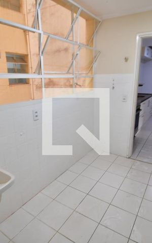 Apartamento à venda com 145m², 2 quartos e 1 vagaÁrea de Serviço
