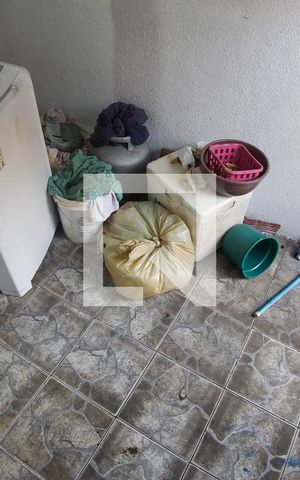 Casa à venda com 213m², 1 quarto e 1 vaga Casa à venda com 213m², 1 quarto e 1 vagaÁrea de serviço