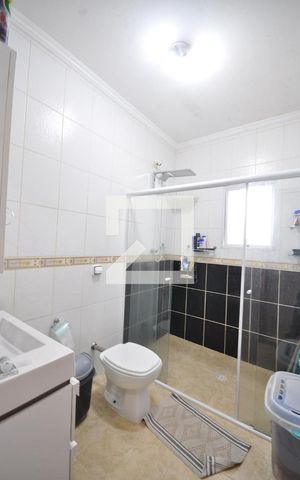 Casa à venda com 340m², 4 quartos e 1 vagaBanheiro 2