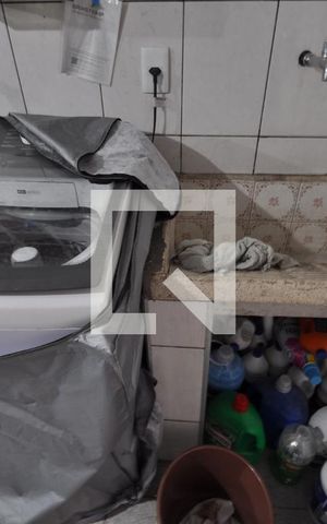 Casa à venda com 340m², 4 quartos e 1 vagaÁrea de Serviço