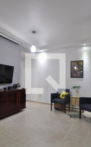 Casa à venda com 340m², 4 quartos e 1 vagaSala