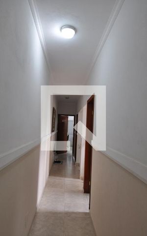 Casa à venda com 340m², 4 quartos e 1 vagaCorredor