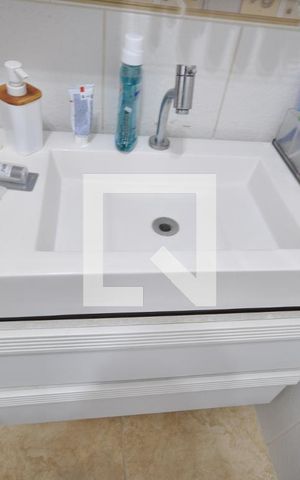 Casa à venda com 340m², 4 quartos e 1 vagaBanheiro 2