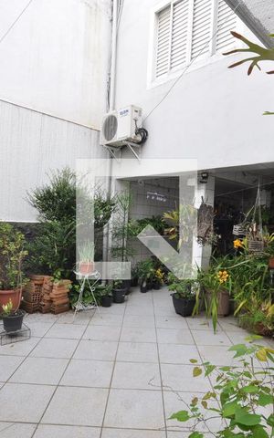 Casa à venda com 340m², 4 quartos e 1 vagaQuintal