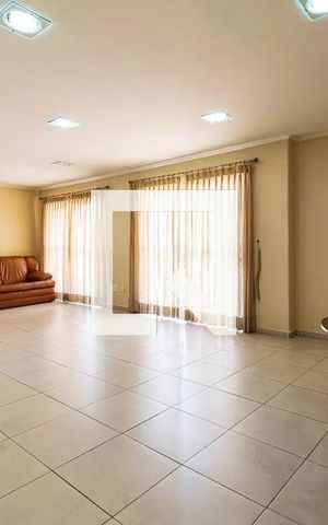 Apartamento para alugar com 50m², 1 quarto e 1 vaga Apartamento para alugar com 50m², 1 quarto e 1 vagaÁrea comum - Salão de festas