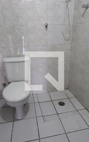 Casa à venda com 100m², 4 quartos e 2 vagasBanheiro do Salão