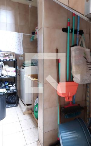 Casa à venda com 100m², 4 quartos e 2 vagasLavanderia - casa 2