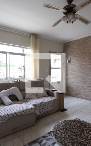 Casa à venda com 100m², 4 quartos e 2 vagasSala - casa 2