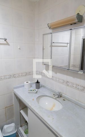 Studio à venda com 24m², 1 quarto e 1 vaga Studio à venda com 24m², 1 quarto e 1 vagaBanheiro