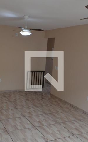 Casa de condomínio à venda com 220m², 4 quartos e sem vagaSala 1