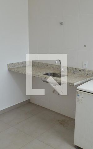 Casa de condomínio à venda com 220m², 4 quartos e sem vagaÁrea de Serviço
