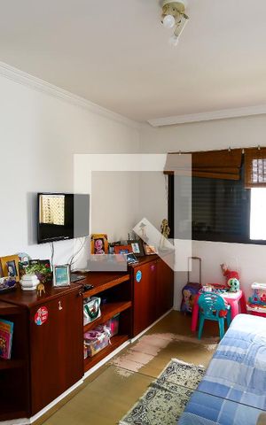 Apartamento à venda com 193m², 4 quartos e 4 vagas Apartamento à venda com 193m², 4 quartos e 4 vagasquarto 1