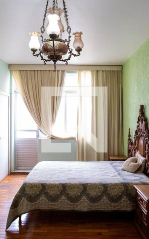 Apartamento à venda com 350m², 5 quartos e 3 vagas Apartamento à venda com 350m², 5 quartos e 3 vagasSuíte master