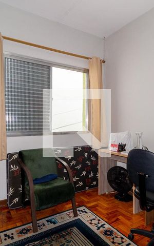 Casa à venda com 307m², 2 quartos e 2 vagas Casa à venda com 307m², 2 quartos e 2 vagasQuarto 1