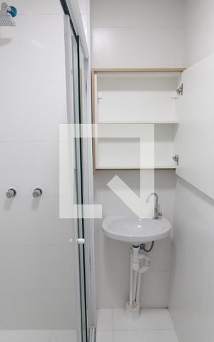 Apartamento para alugar com 40m², 2 quartos e sem vagaBanheiro