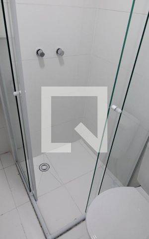 Apartamento para alugar com 40m², 2 quartos e sem vagaBanheiro