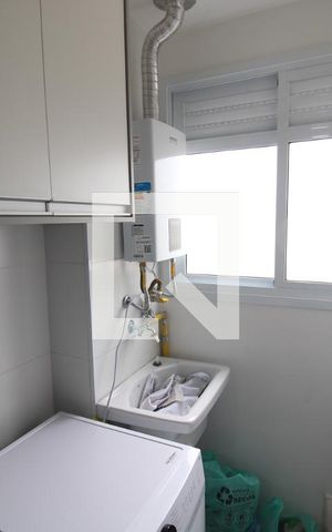Apartamento para alugar com 40m², 2 quartos e sem vagaÁrea de Serviço
