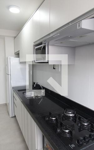 Apartamento para alugar com 40m², 2 quartos e sem vagaSala / Cozinha