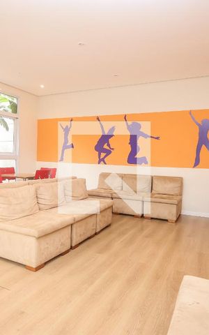 Apartamento à venda com 140m², 3 quartos e 2 vagas Apartamento à venda com 140m², 3 quartos e 2 vagasÁrea comum - Salão de festas Jovem