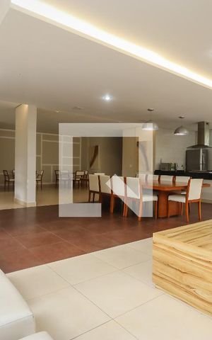 Apartamento à venda com 140m², 3 quartos e 2 vagas Apartamento à venda com 140m², 3 quartos e 2 vagasÁrea comum - Salão de festas