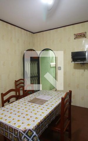 Casa à venda com 256m², 3 quartos e 2 vagasCozinha