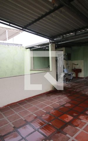 Casa à venda com 256m², 3 quartos e 2 vagasTerraço