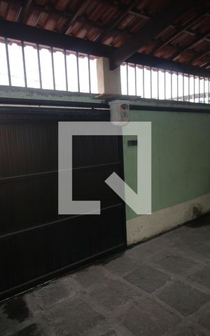 Casa à venda com 256m², 3 quartos e 2 vagasGaragem