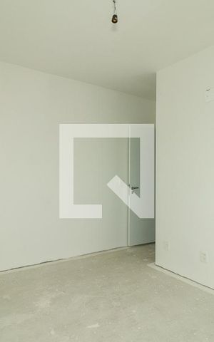 Apartamento à venda com 98m², 3 quartos e 2 vagas Apartamento à venda com 98m², 3 quartos e 2 vagasQuarto Suíte