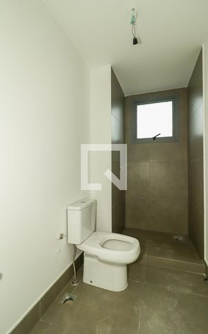 Apartamento à venda com 98m², 3 quartos e 2 vagas Apartamento à venda com 98m², 3 quartos e 2 vagasBanheiro da Suíte