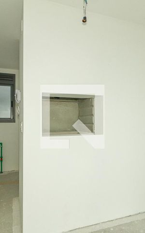 Apartamento à venda com 98m², 3 quartos e 2 vagas Apartamento à venda com 98m², 3 quartos e 2 vagasCozinha e Área de Serviço