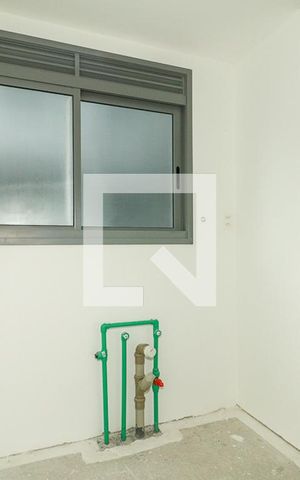 Apartamento à venda com 98m², 3 quartos e 2 vagas Apartamento à venda com 98m², 3 quartos e 2 vagasCozinha e Área de Serviço