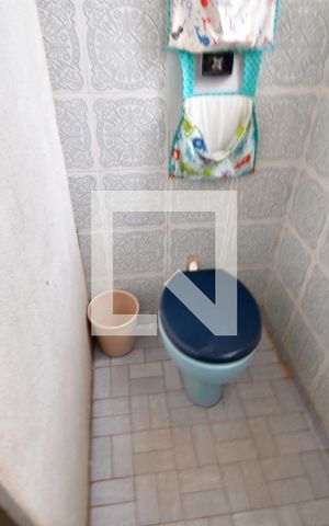 Casa à venda com 160m², 2 quartos e 5 vagasBanheiro de serviço